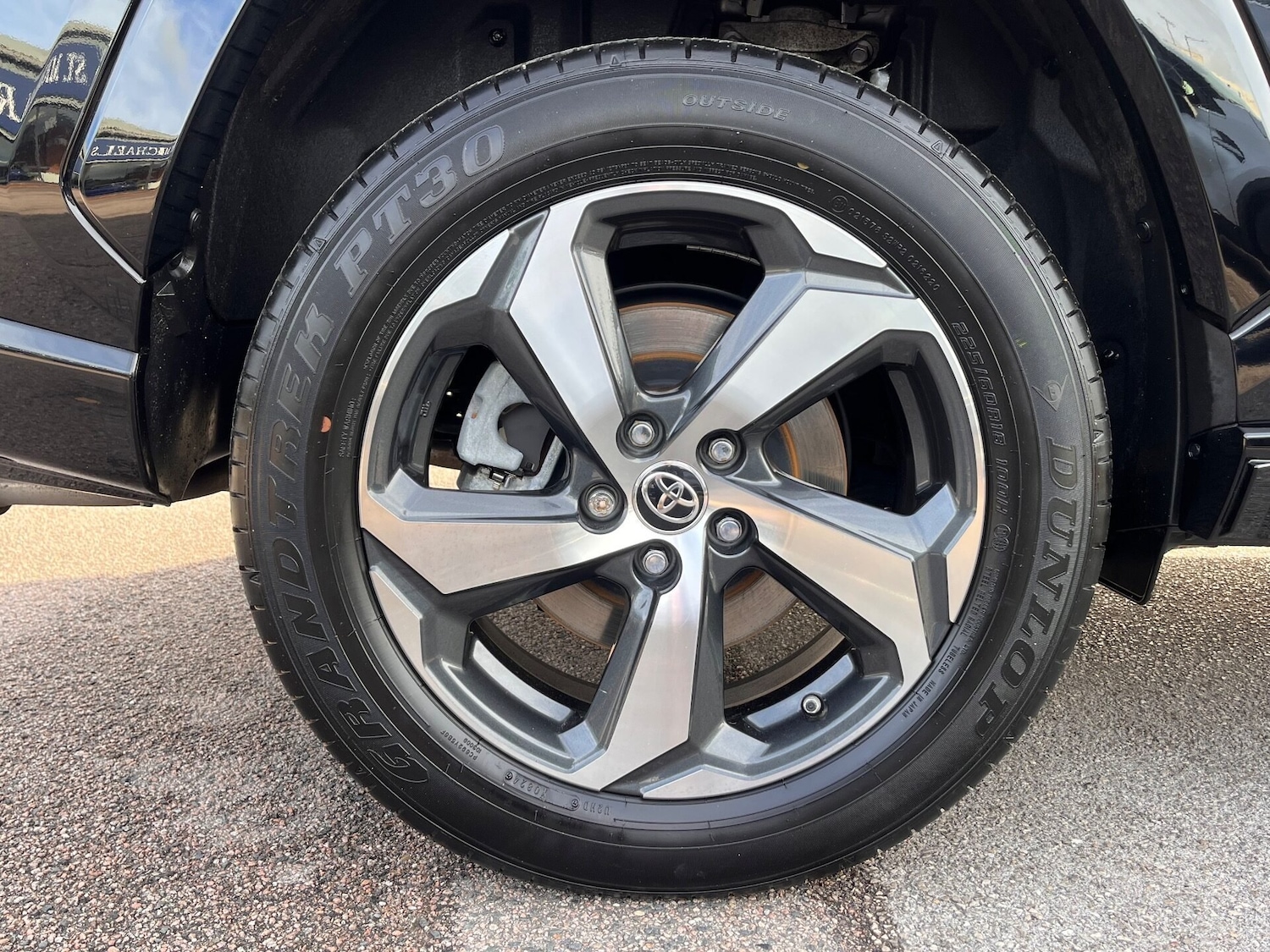 Used Toyota RAV4 2024 for sale - 76287041: Photo 15