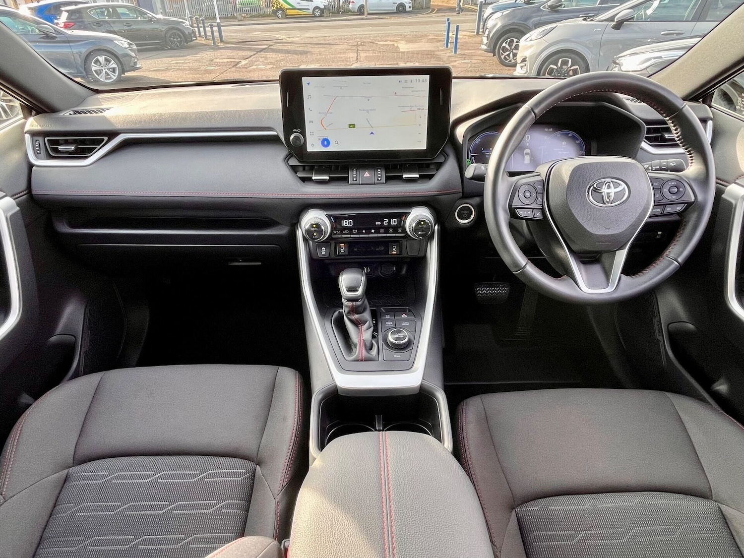 Used Toyota RAV4 2024 for sale - 76287041: Photo 2