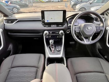 Used Toyota RAV4 2024 for sale - 76287041: Photo