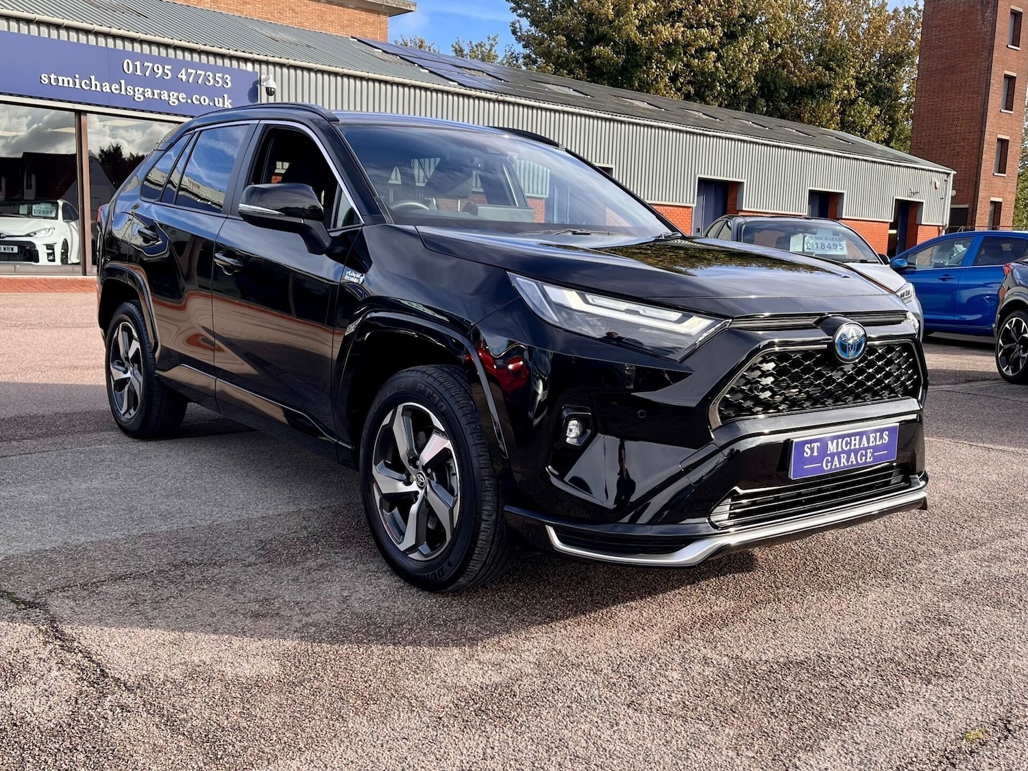 Used Toyota RAV4 2024 for sale - 76287041: Photo 4