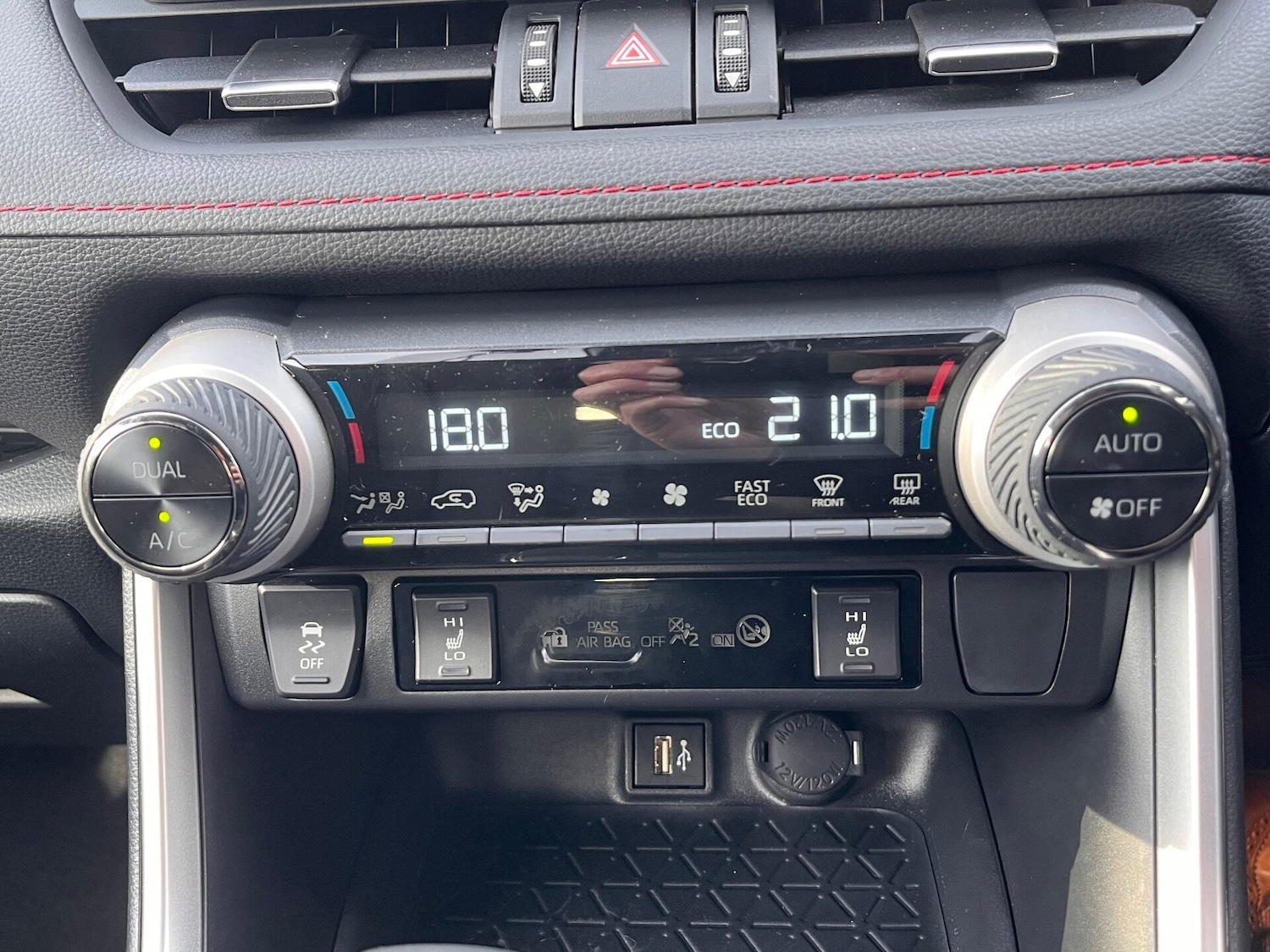 Used Toyota RAV4 2024 for sale - 76287041: Photo 44