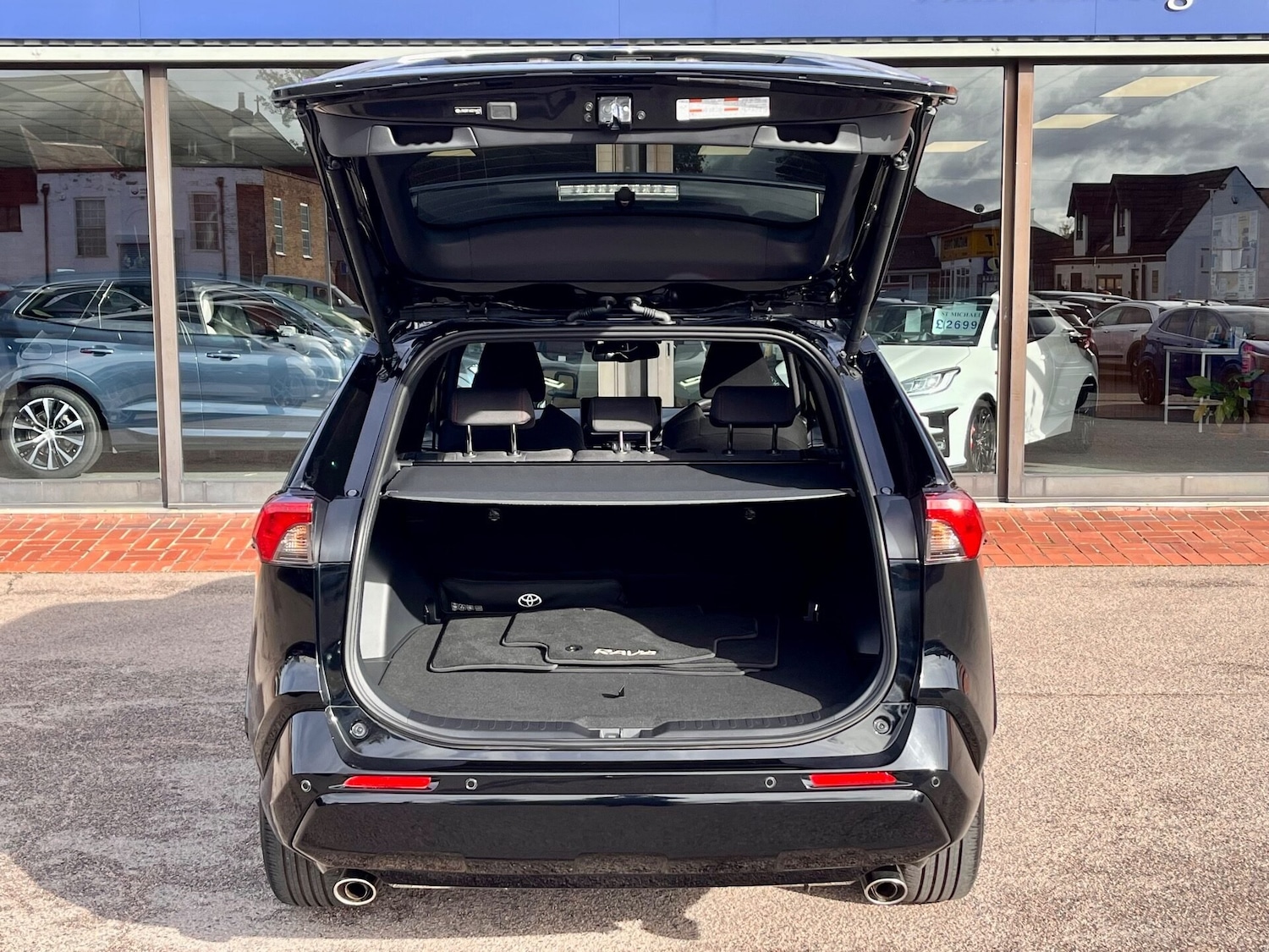 Used Toyota RAV4 2024 for sale - 76287041: Photo 65