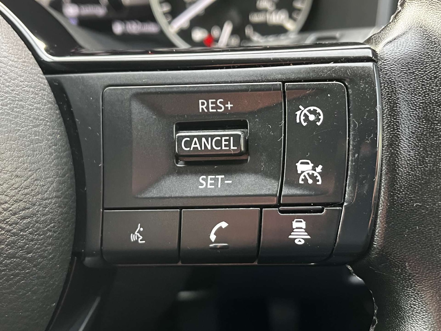 Used Nissan Qashqai 2023 for sale - 77259130: Photo 56