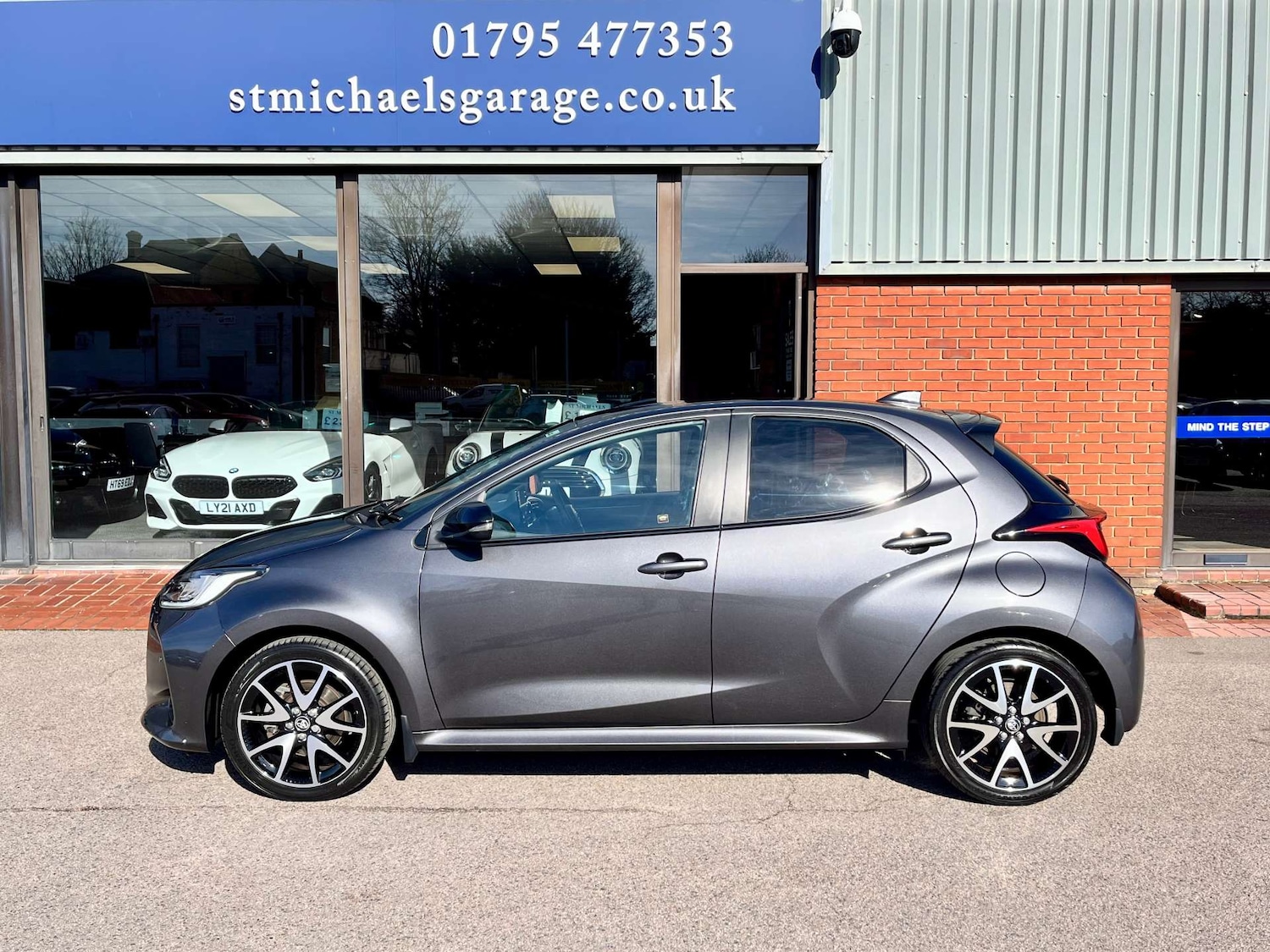 Used Toyota Yaris 2022 for sale - 77667880: Photo 11