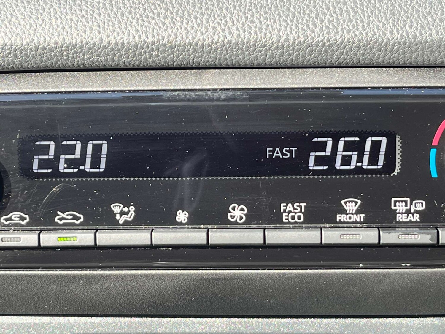 Used Toyota Yaris 2022 for sale - 77667880: Photo 49