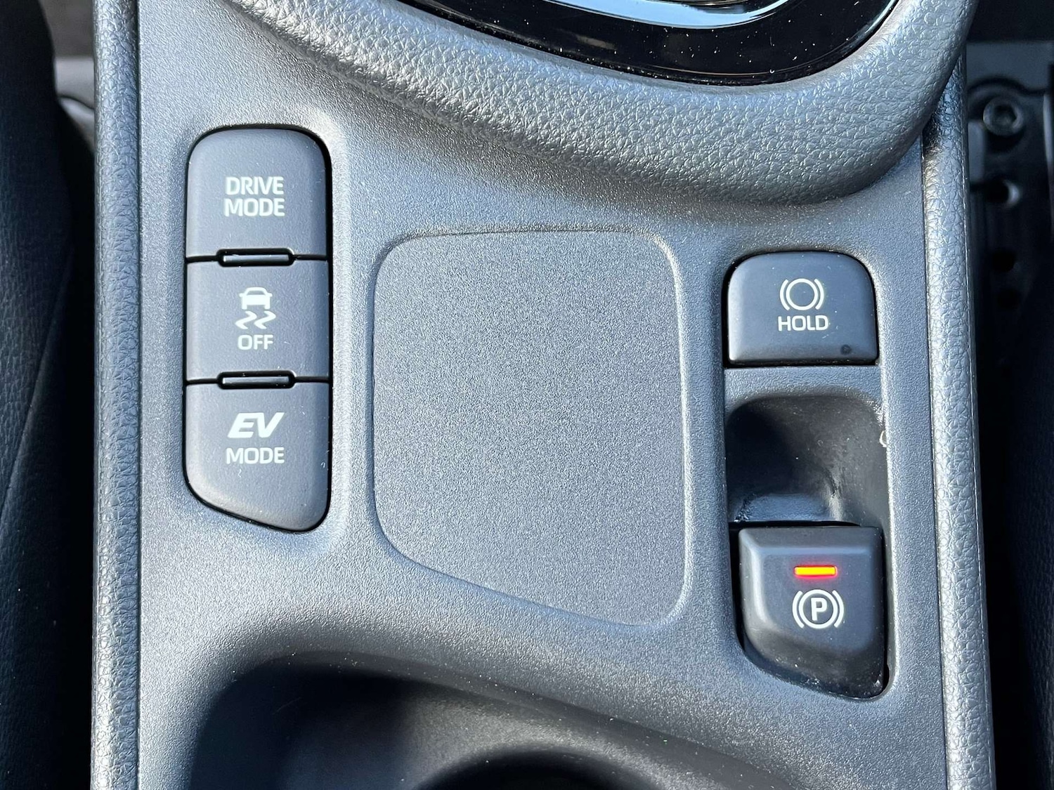 Used Toyota Yaris 2022 for sale - 77667880: Photo 52