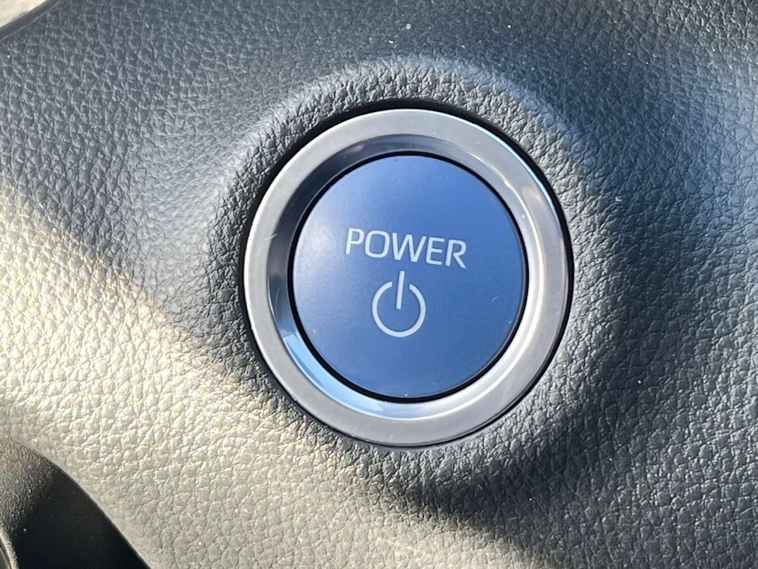 Used Toyota Yaris 2022 for sale - 77667880: Photo 53