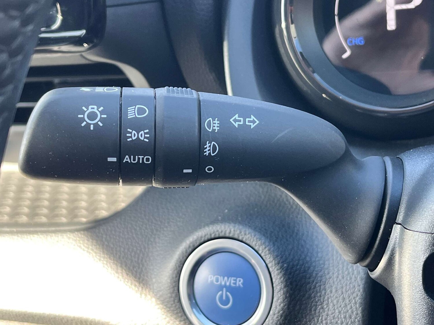 Used Toyota Yaris 2022 for sale - 77667880: Photo 59