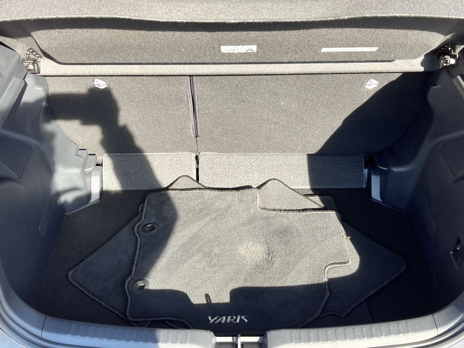 Used Toyota Yaris 2022 for sale - 77667880: Photo 66