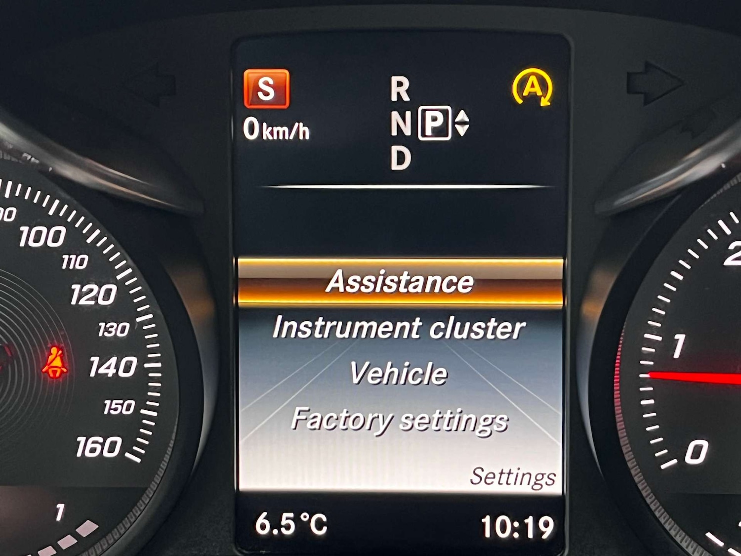 Used Mercedes-Benz C Class 2015 for sale - 77137411: Photo 29