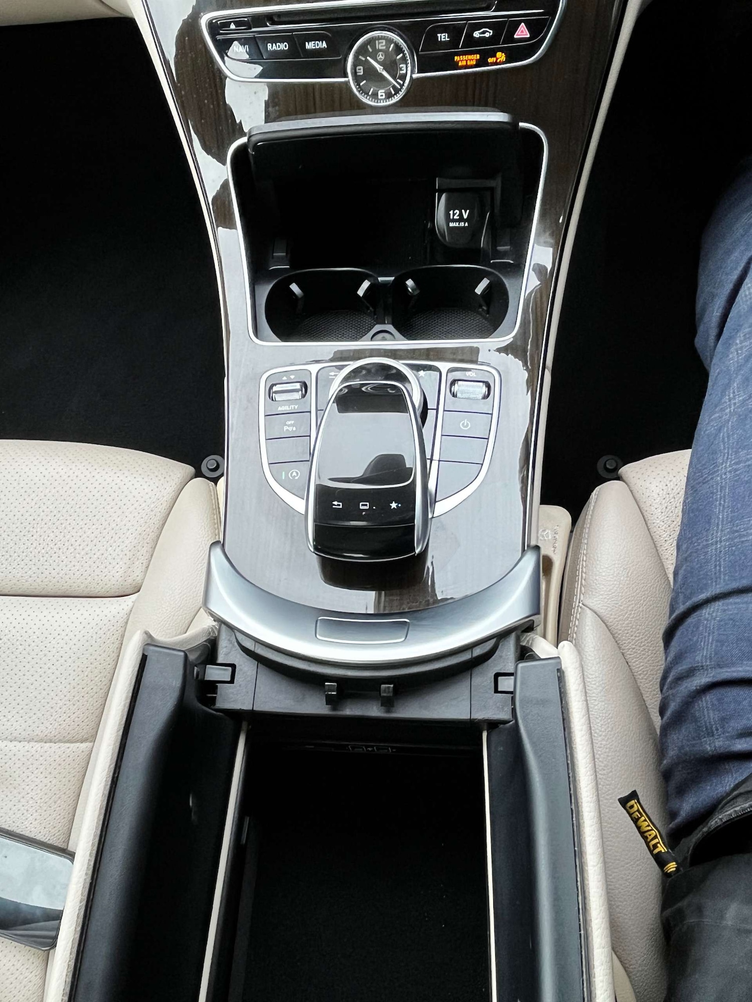 Used Mercedes-Benz C Class 2015 for sale - 77137411: Photo 57