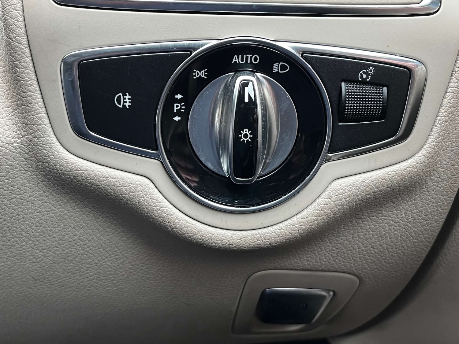 Used Mercedes-Benz C Class 2015 for sale - 77137411: Photo 66