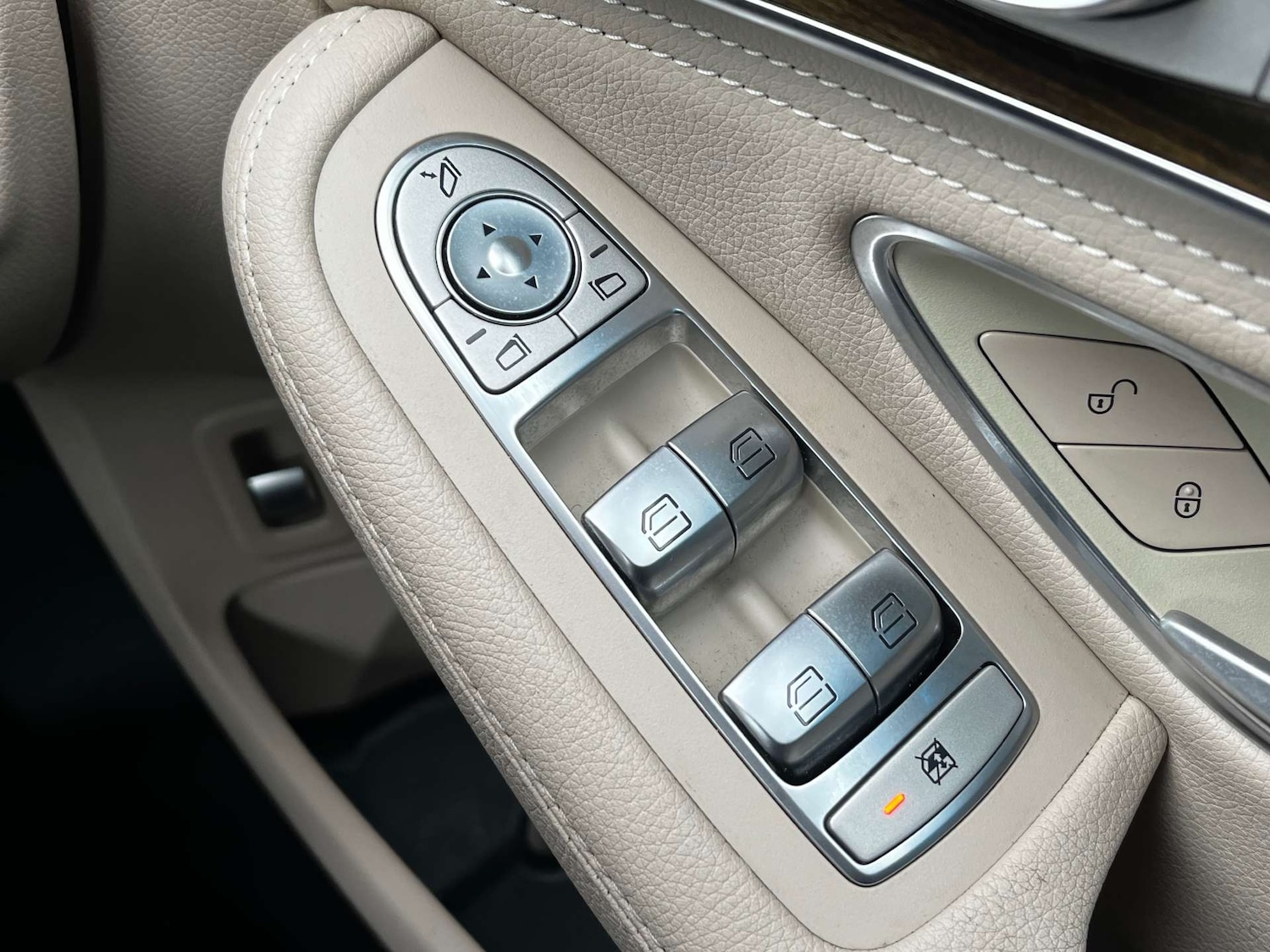 Used Mercedes-Benz C Class 2015 for sale - 77137411: Photo 68