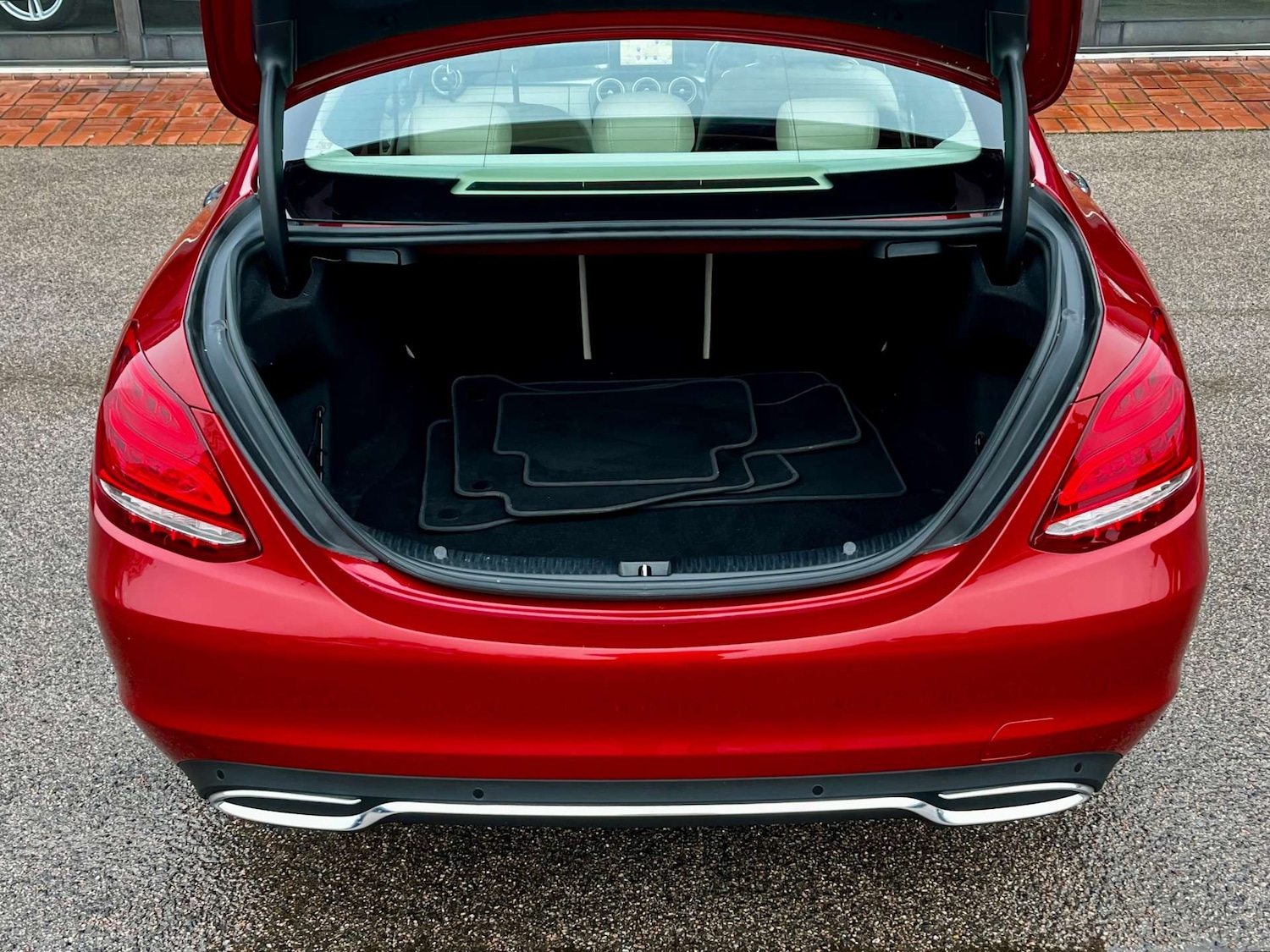 Used Mercedes-Benz C Class 2015 for sale - 77137411: Photo 78