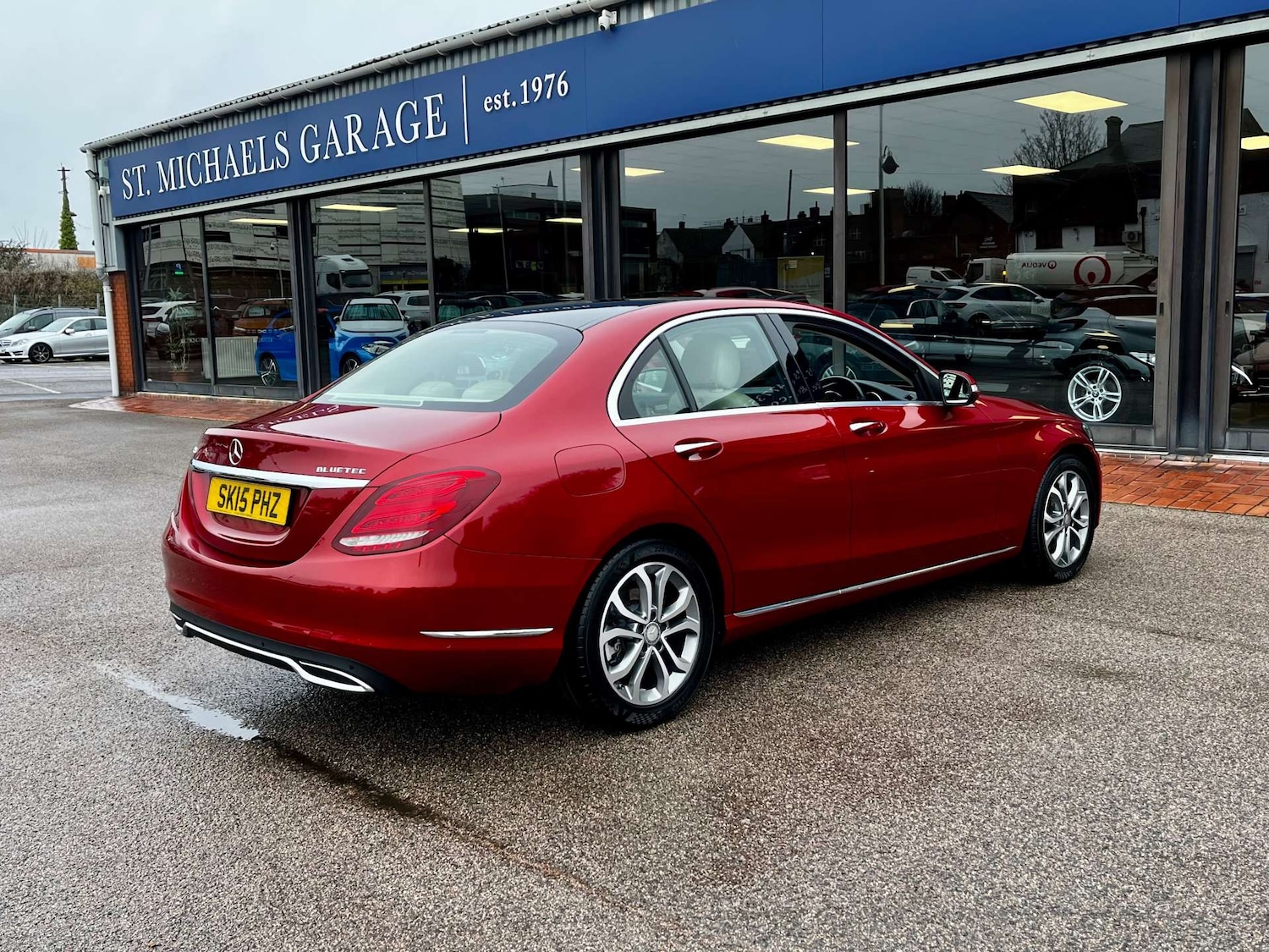 Used Mercedes-Benz C Class 2015 for sale - 77137411: Photo 8