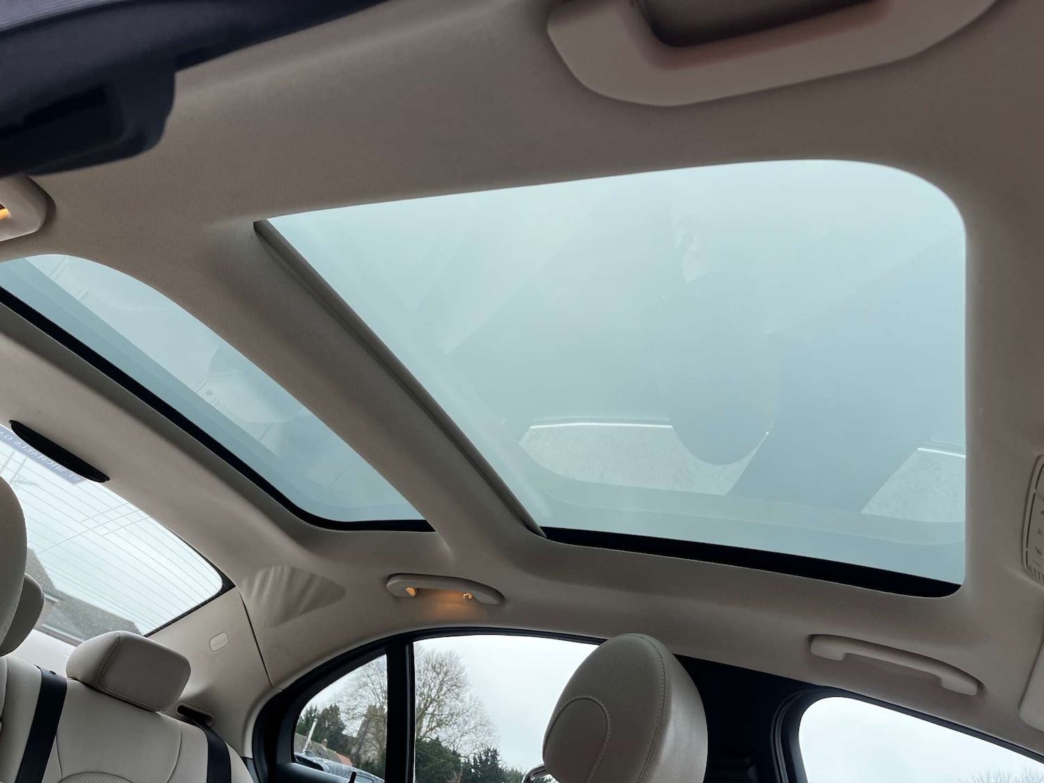 Used Mercedes-Benz C Class 2015 for sale - 77137411: Photo 83