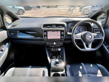 Used Nissan Leaf 2021 for sale - 79421891: Photo