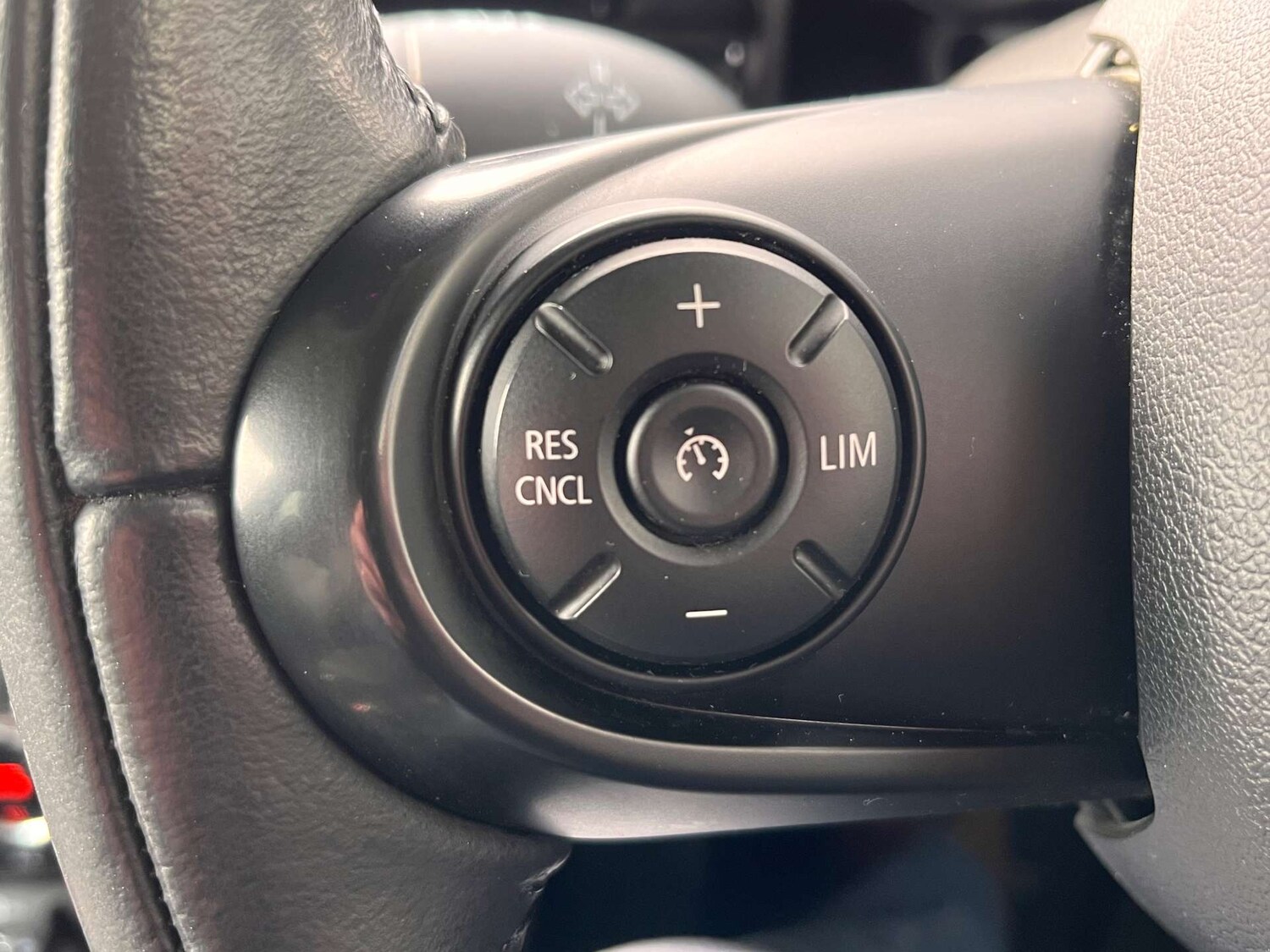 Used MINI Clubman 2017 for sale - 77818862: Photo 55