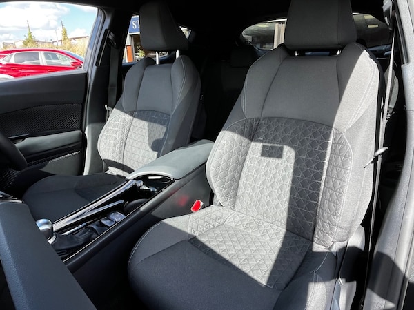 Used Toyota C-HR 2021 for sale - 75995012: Photo 73