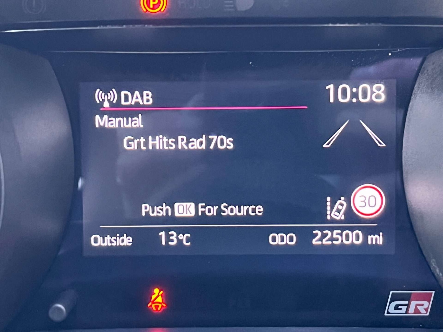 Used Toyota Yaris 2023 for sale - 76957843: Photo 39