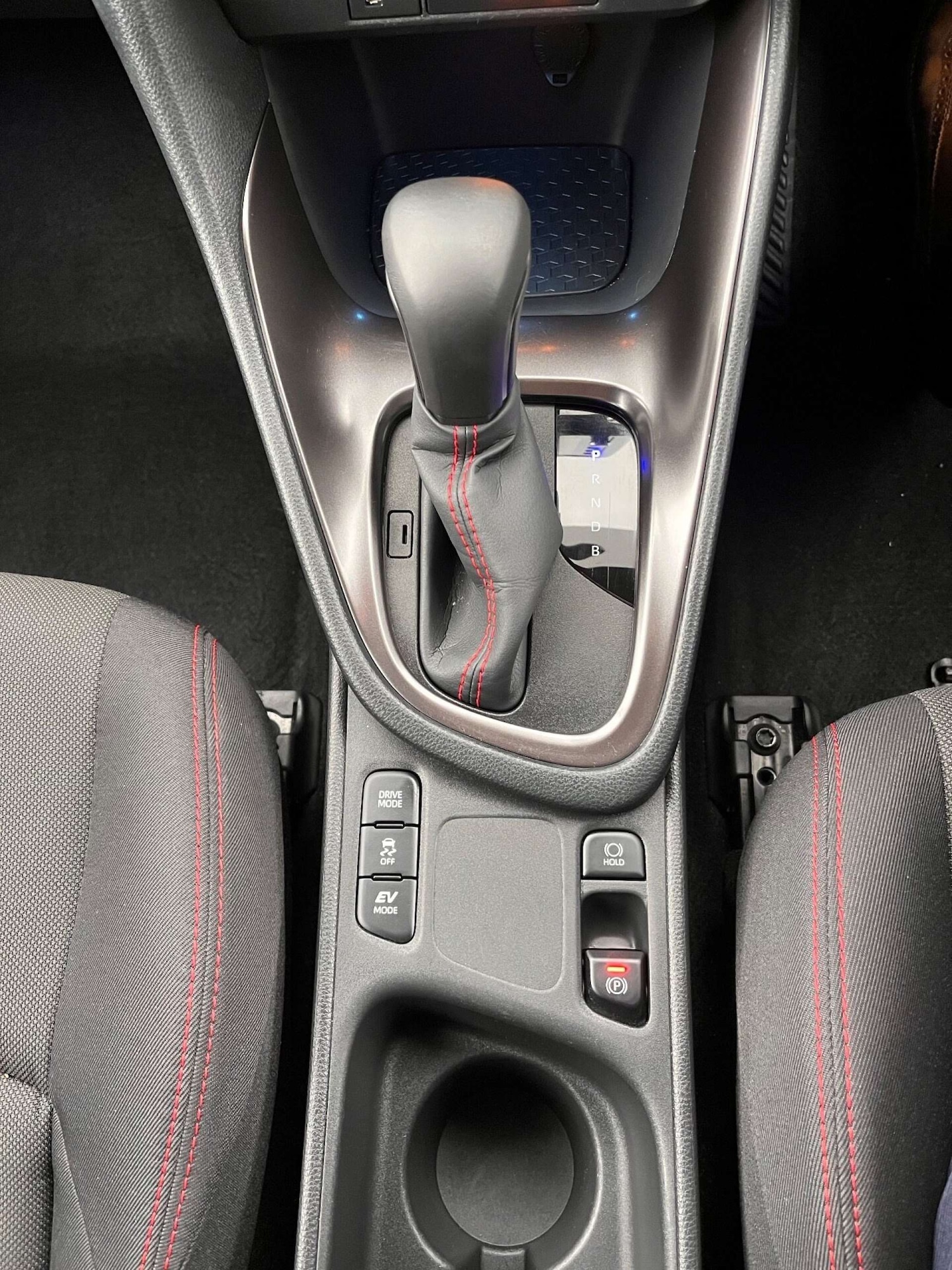 Used Toyota Yaris 2023 for sale - 76957843: Photo 57