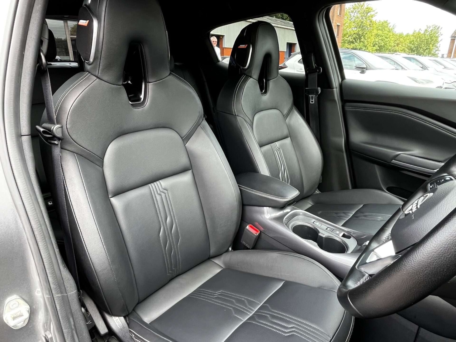 Used Nissan Juke 2022 for sale - 76905298: Photo 61