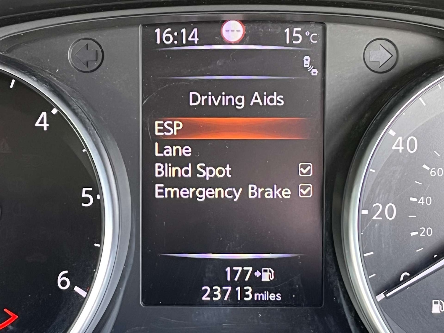 Used Nissan Qashqai 2018 for sale - 77934034: Photo 27