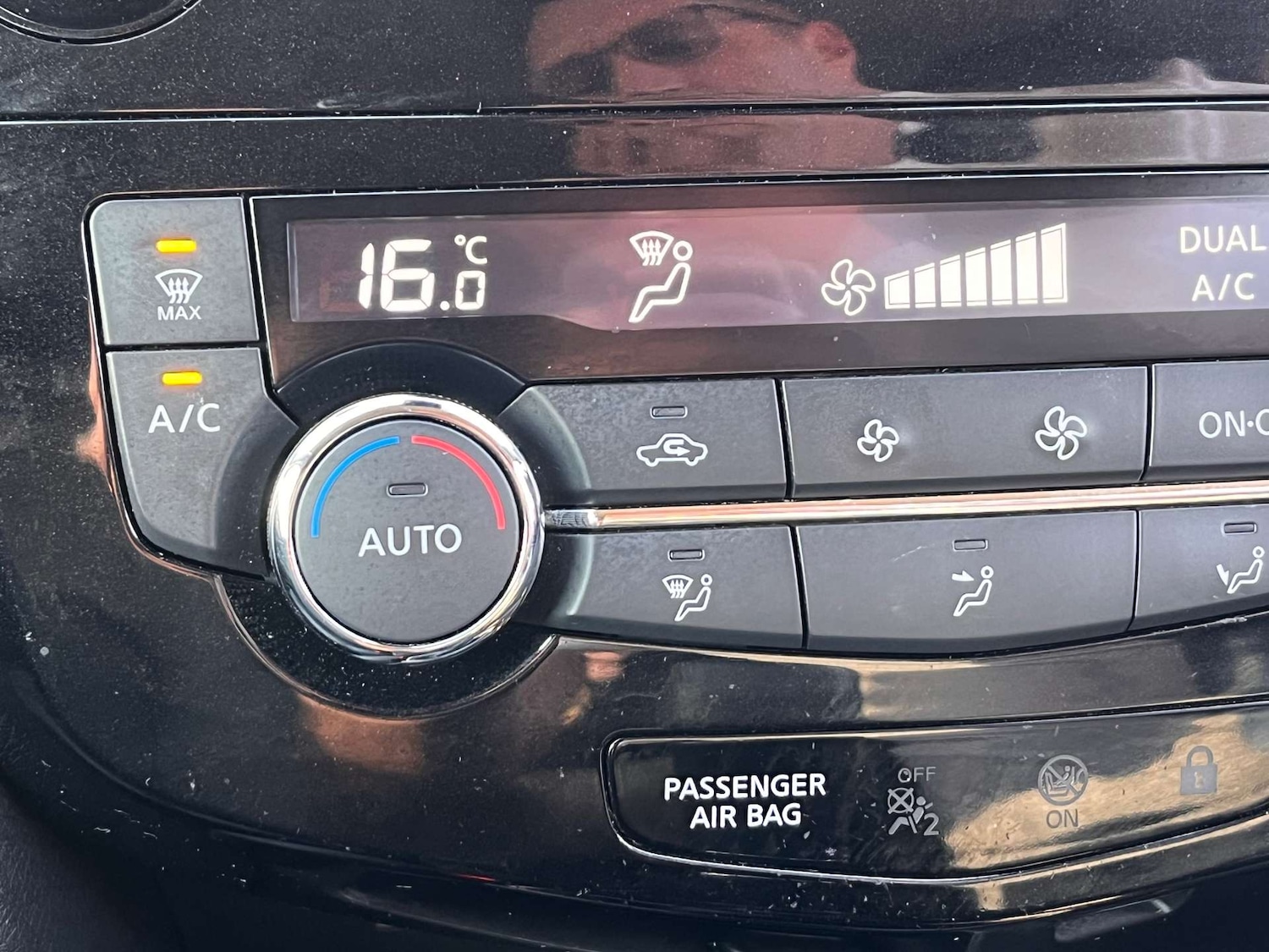 Used Nissan Qashqai 2018 for sale - 77934034: Photo 51