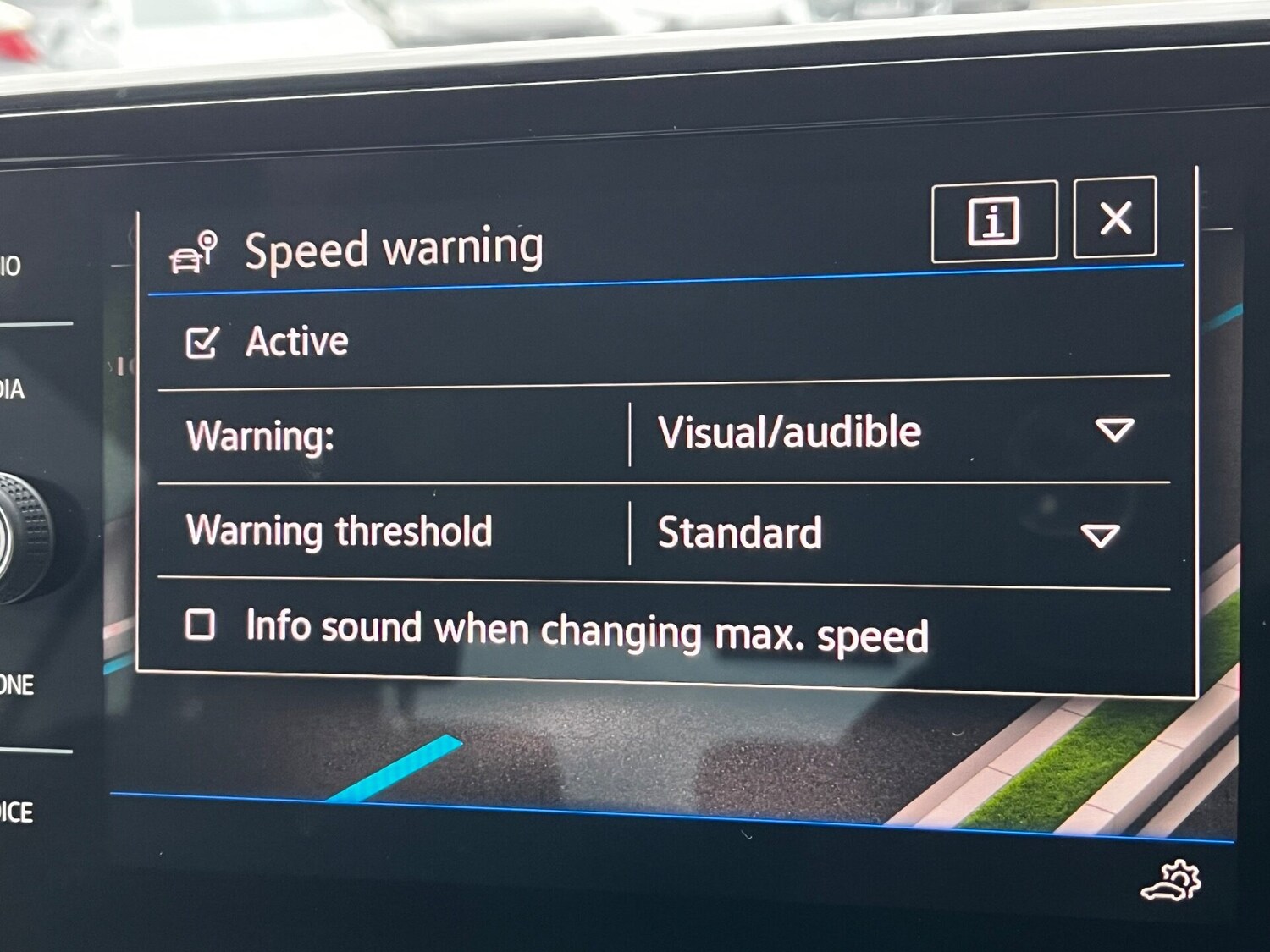 Used Volkswagen T-Roc 2025 for sale - 76588308: Photo 37