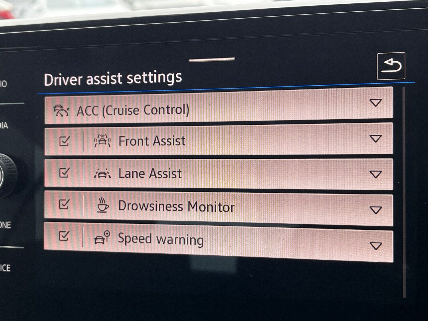 Used Volkswagen T-Roc 2025 for sale - 76588308: Photo 42