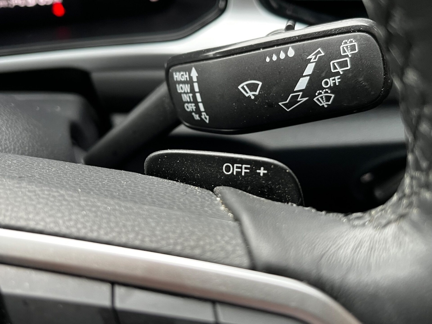 Used Volkswagen T-Roc 2025 for sale - 76588308: Photo 64