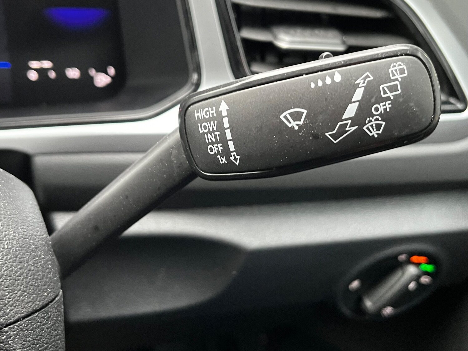 Used Volkswagen T-Roc 2025 for sale - 76588308: Photo 66