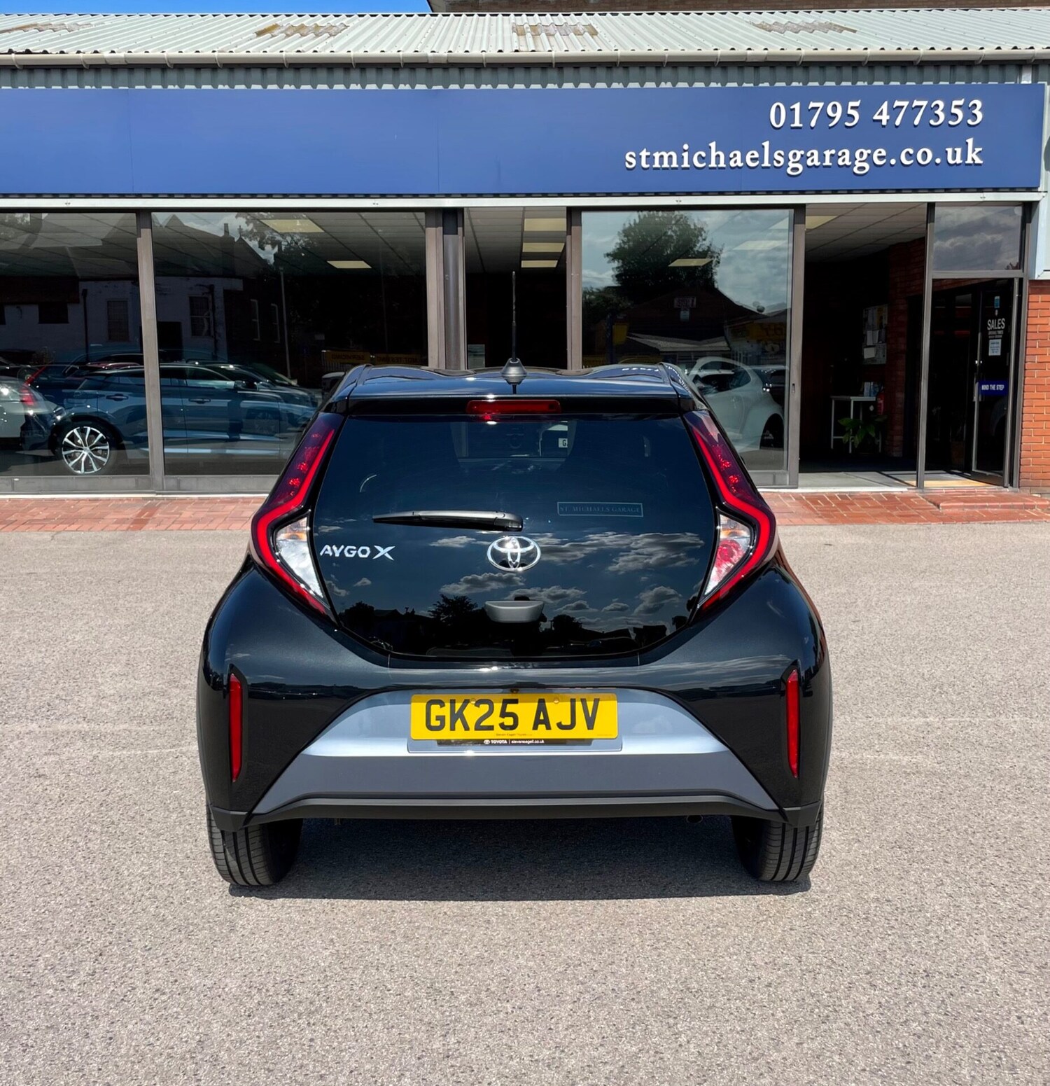Vehicle 5