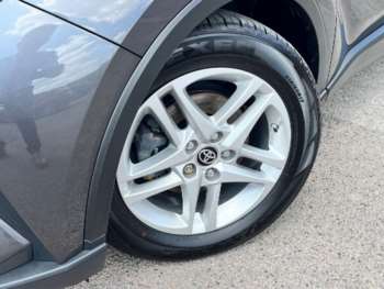 Used Toyota C-HR 2021 for sale - 75425704: Photo