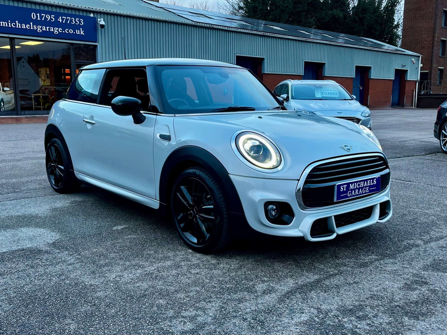 Used MINI Hatch 2020 for sale - 76957820: Photo 4