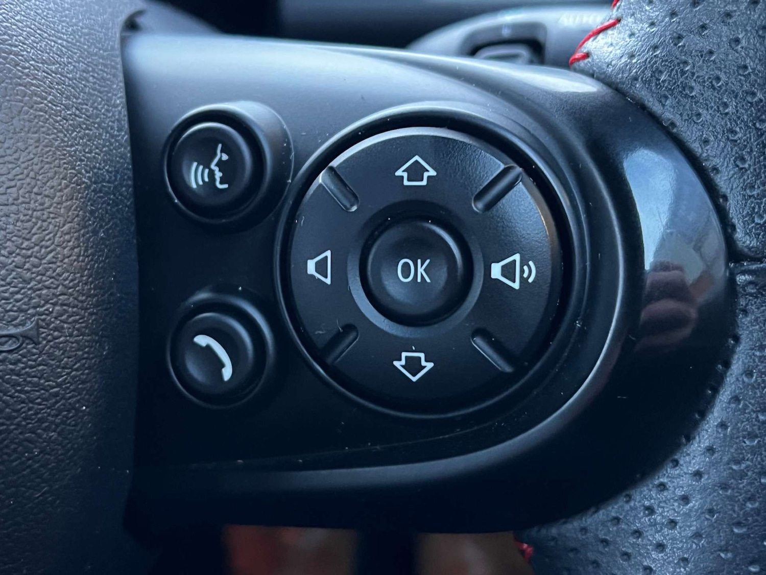 Used MINI Hatch 2020 for sale - 76957820: Photo 60