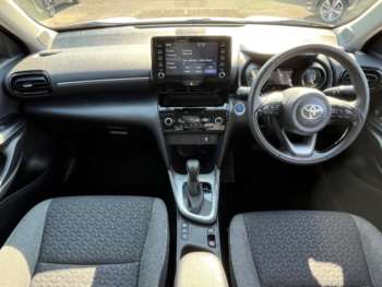 Used Toyota Yaris Cross 2022 for sale - 74825665: Photo