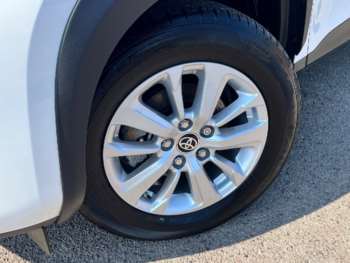 Used Toyota Yaris Cross 2022 for sale - 74825665: Photo