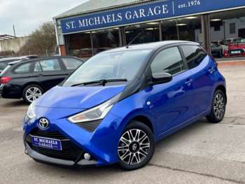2021 (21) - VVT-I X-CLUSIV X-SHIFT 5-Door