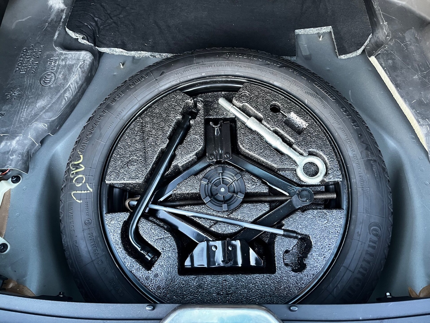 Used Volvo XC60 2017 for sale - 76739406: Photo 62