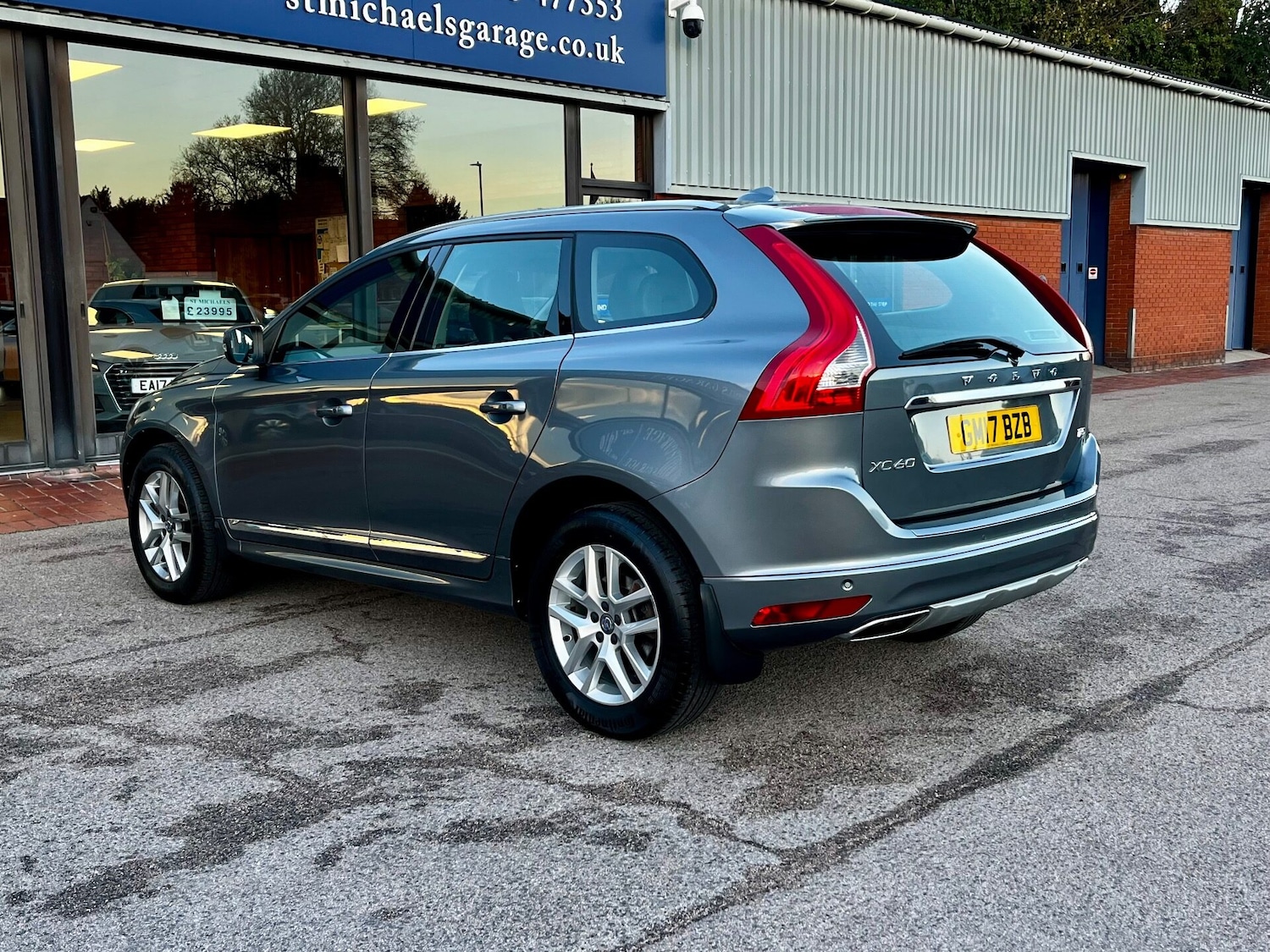 Used Volvo XC60 2017 for sale - 76739406: Photo 9