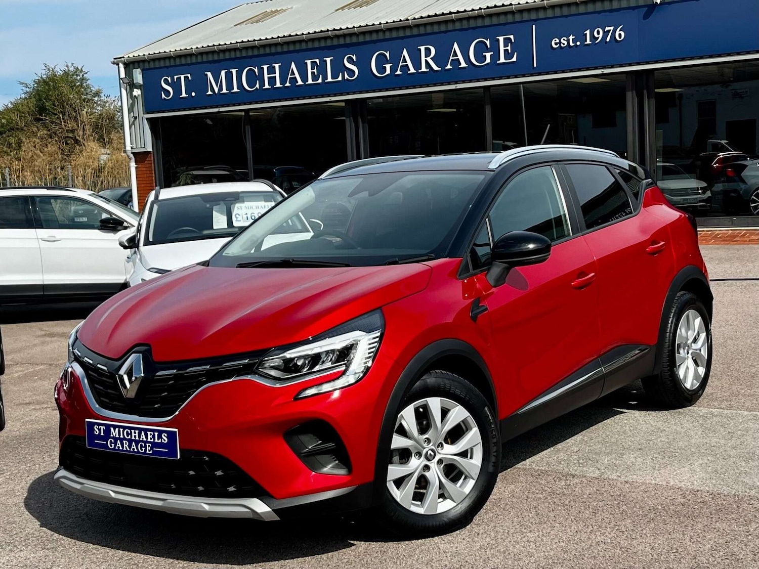 Used Renault Captur 2020 for sale - 76905300: Photo 1