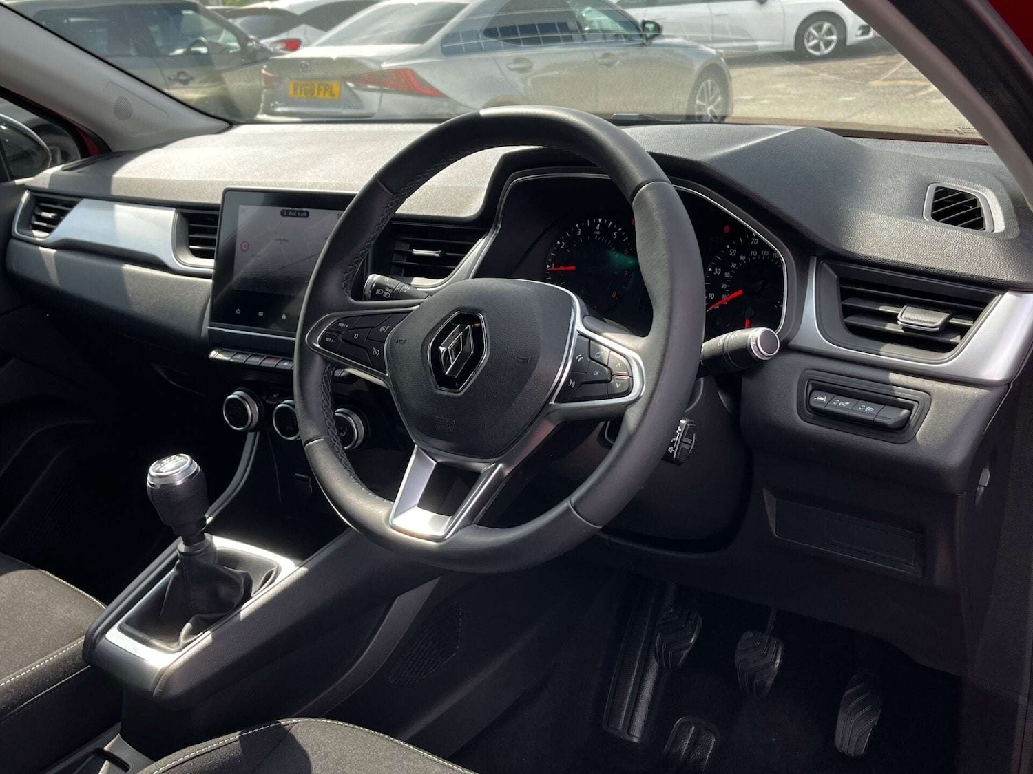 Used Renault Captur 2020 for sale - 76905300: Photo 18