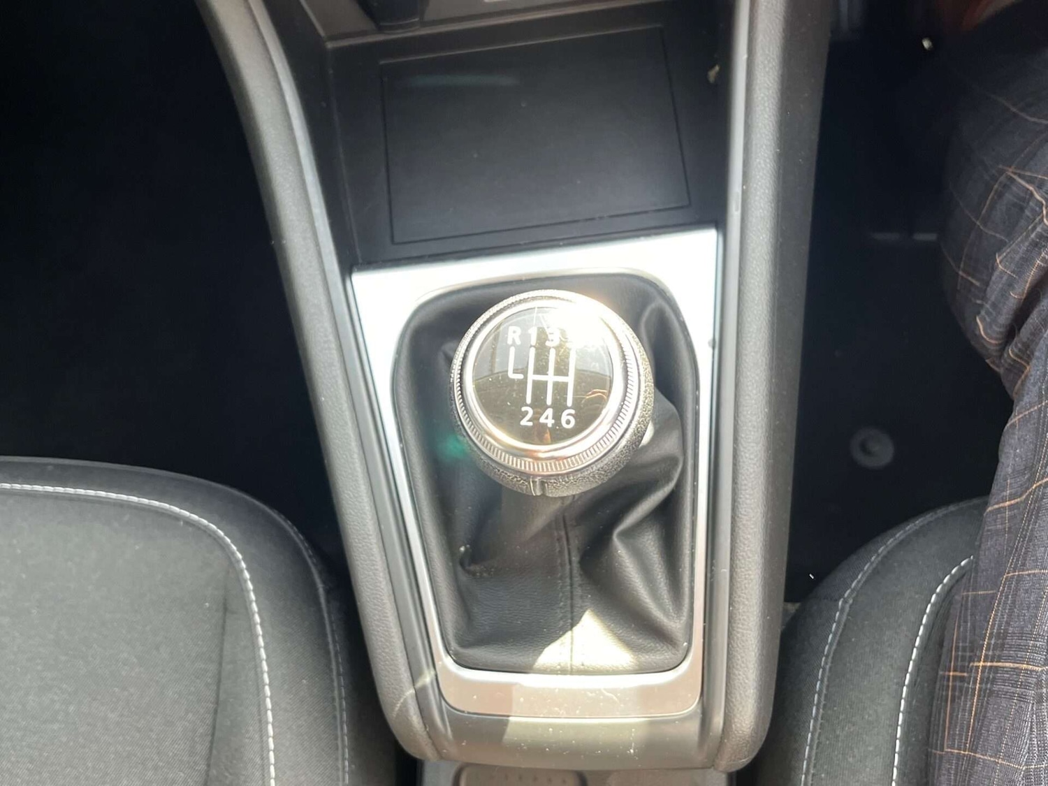 Used Renault Captur 2020 for sale - 76905300: Photo 49