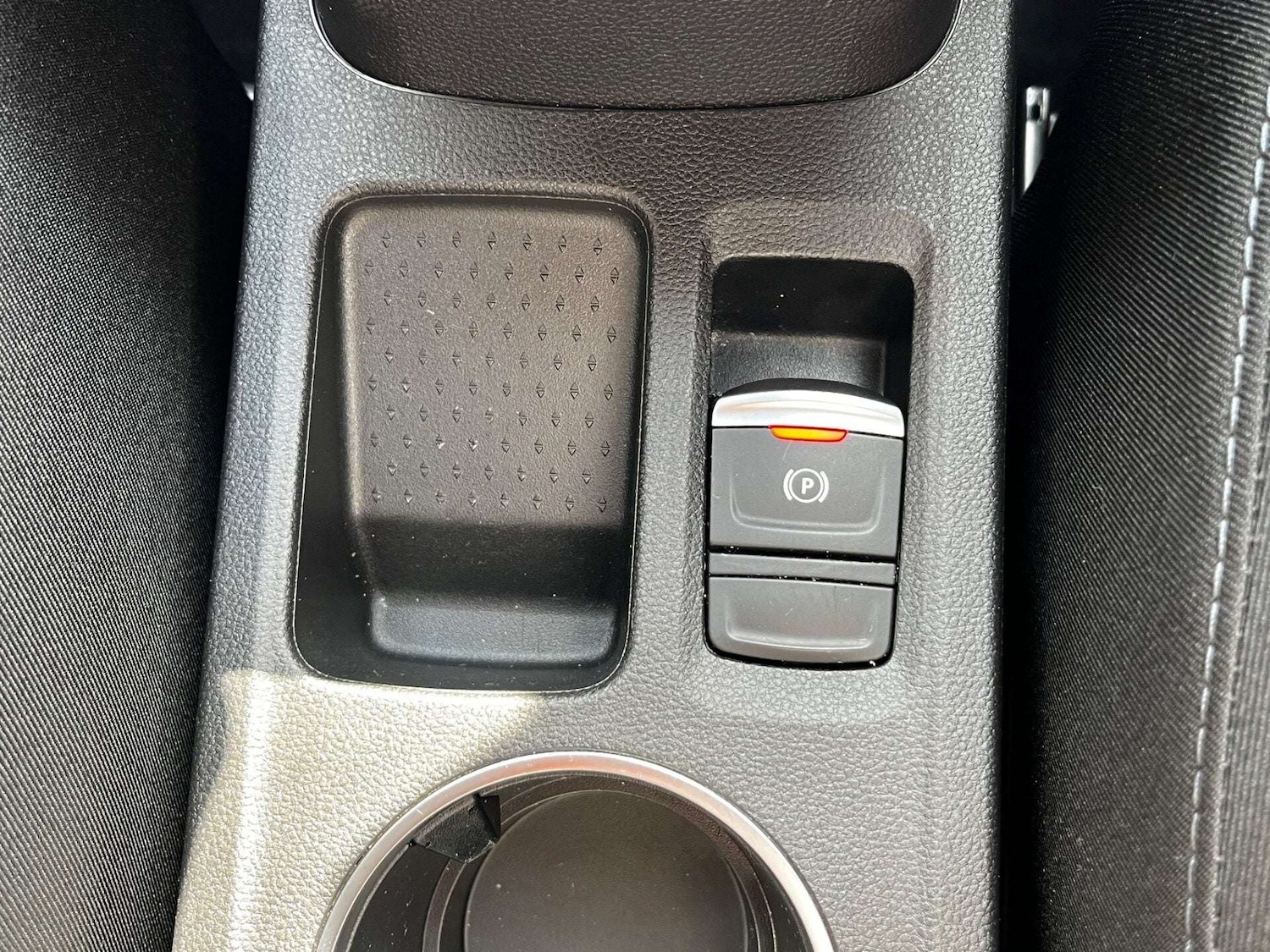 Used Renault Captur 2020 for sale - 76905300: Photo 50