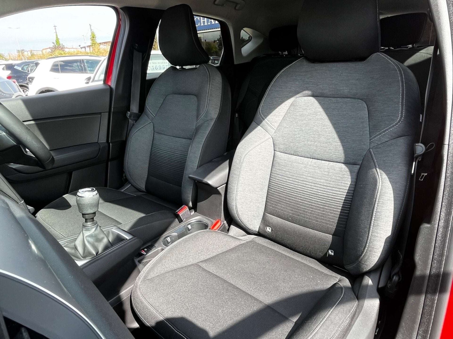 Used Renault Captur 2020 for sale - 76905300: Photo 62