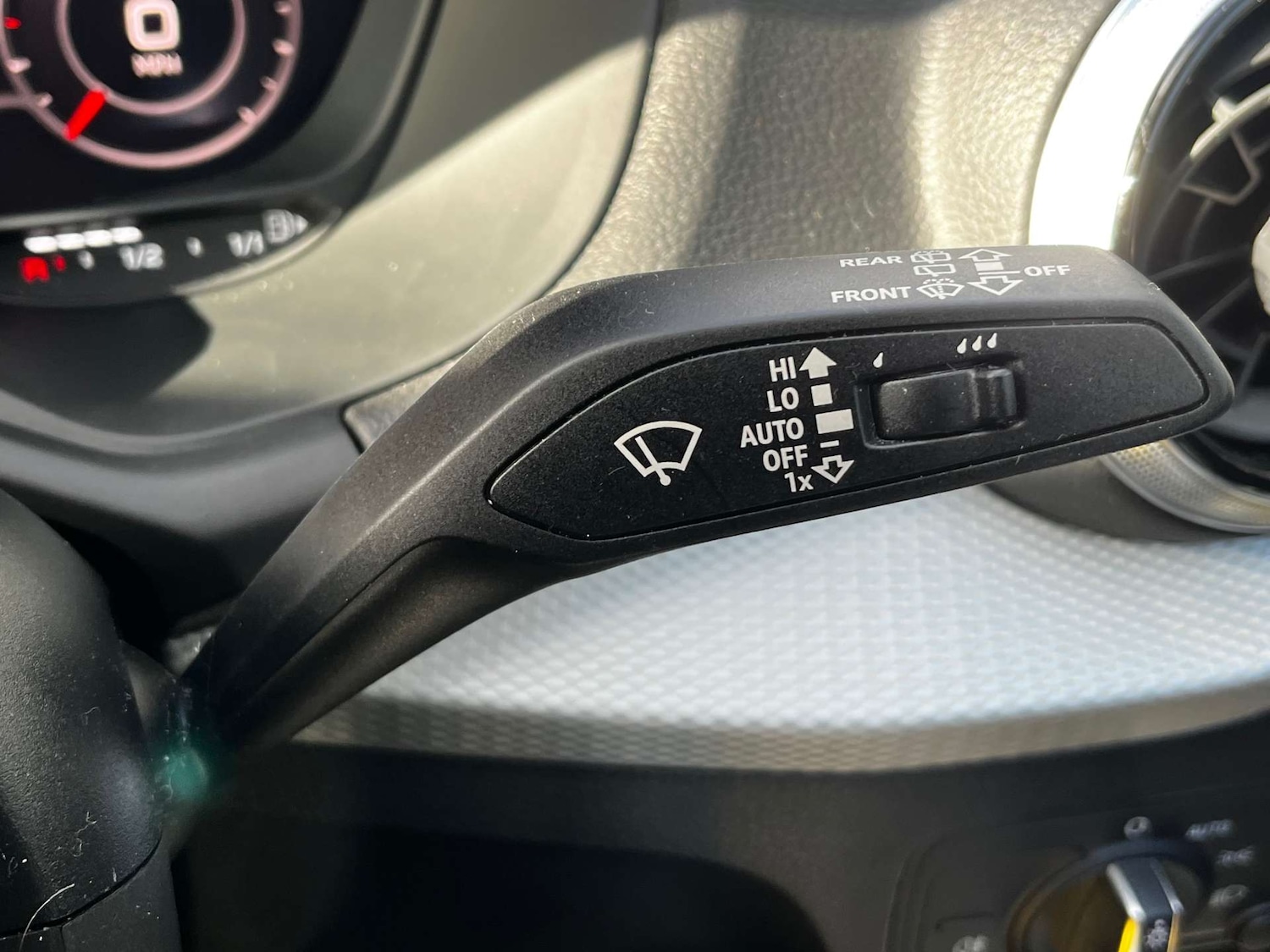 Used Audi Q2 2022 for sale - 77211779: Photo 58