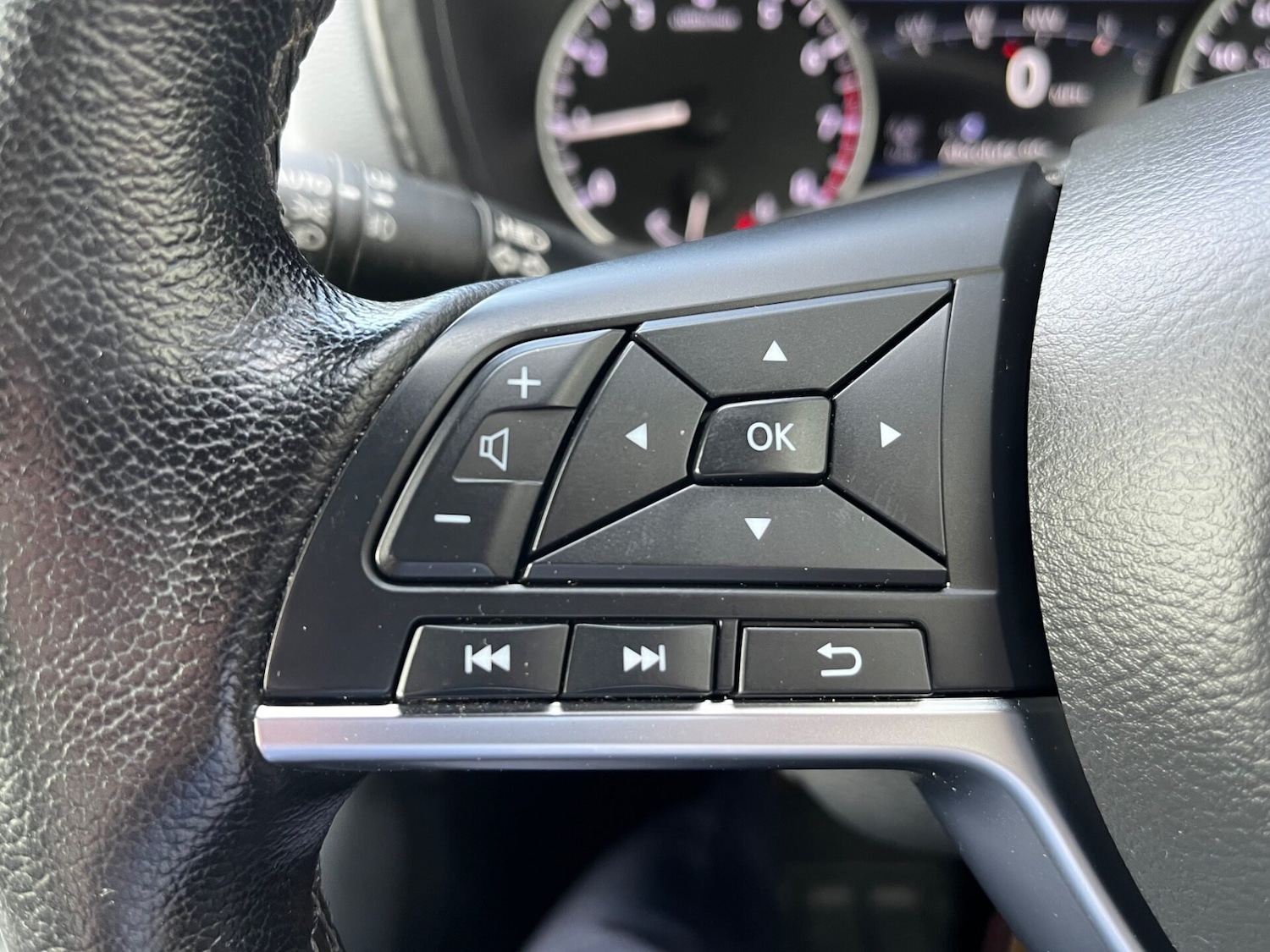 Used Nissan Juke 2022 for sale - 76461339: Photo 53