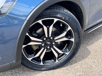 Used Ford Focus 2023 for sale - 79448063: Photo