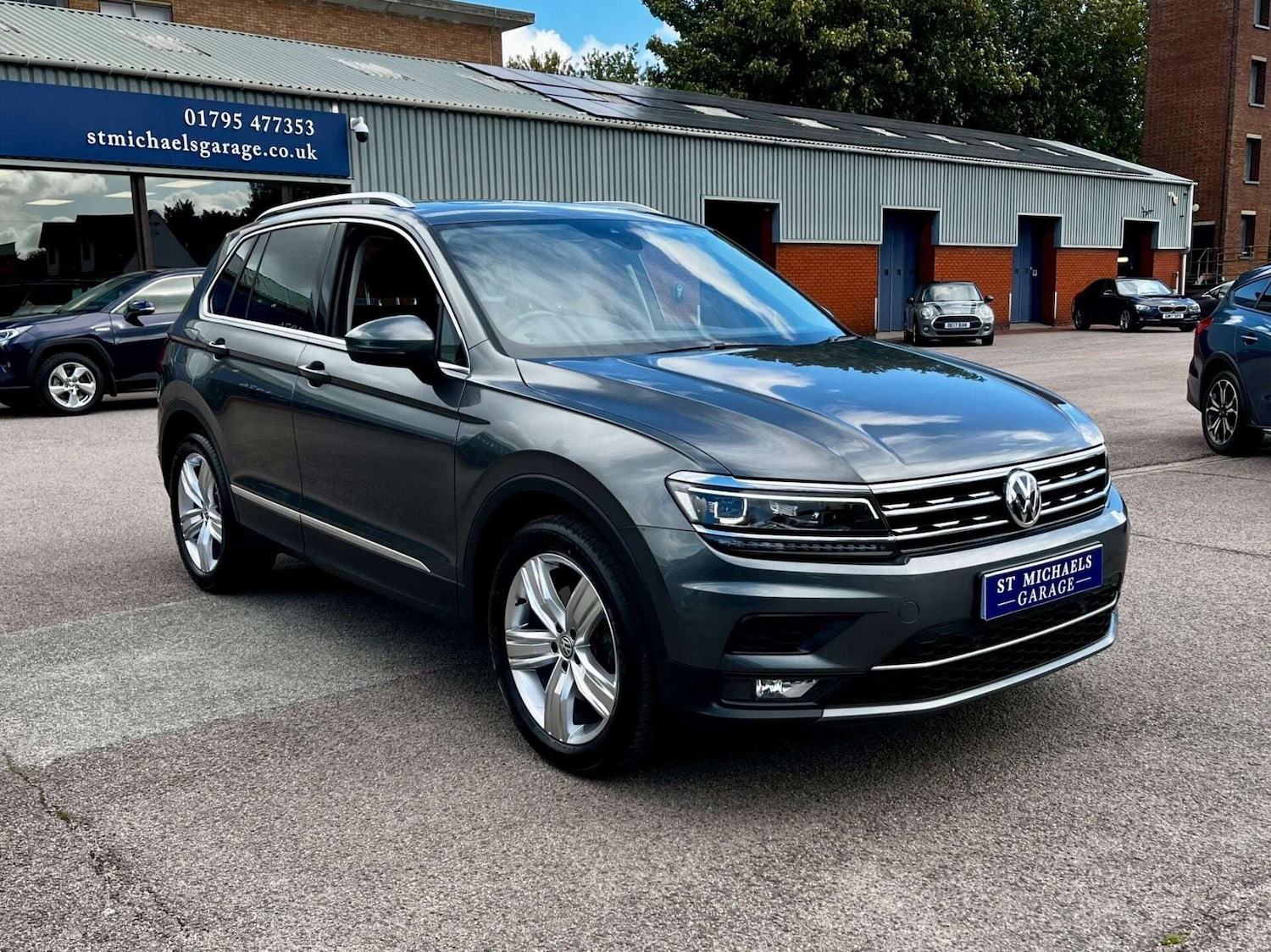 Used Volkswagen Tiguan 2020 for sale - 76905321: Photo 4